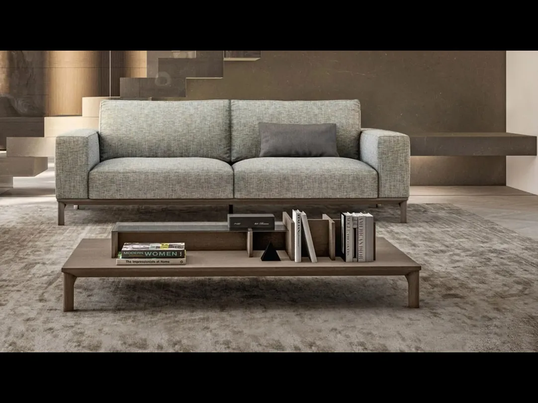 Tavolino realizzato completamente in legno Leonard di Doimo Salotti