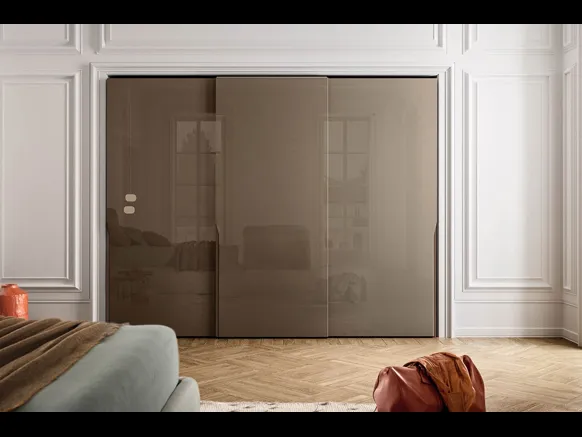 Armadio con ante scorrevoli in laccato lucido Manhattan di Pianca