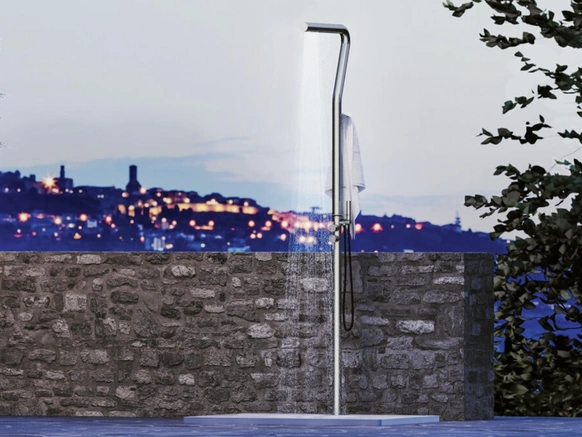 Colonna Doccia Grecale in acciaio inox di Disenia