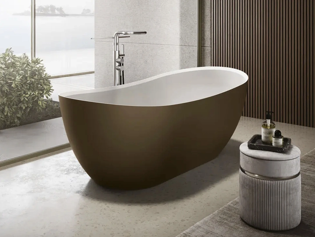 Vasca da Bagno freestanding Kuna in Aquatek Light di Disenia