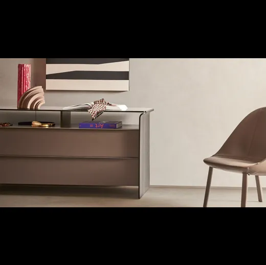 Comò Nota in laccato e legno di Pianca