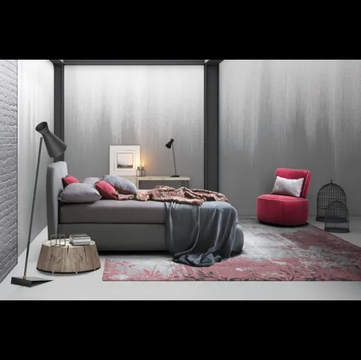 Letto in tessuto imbottito con testiera Belmondo di Le Comfort