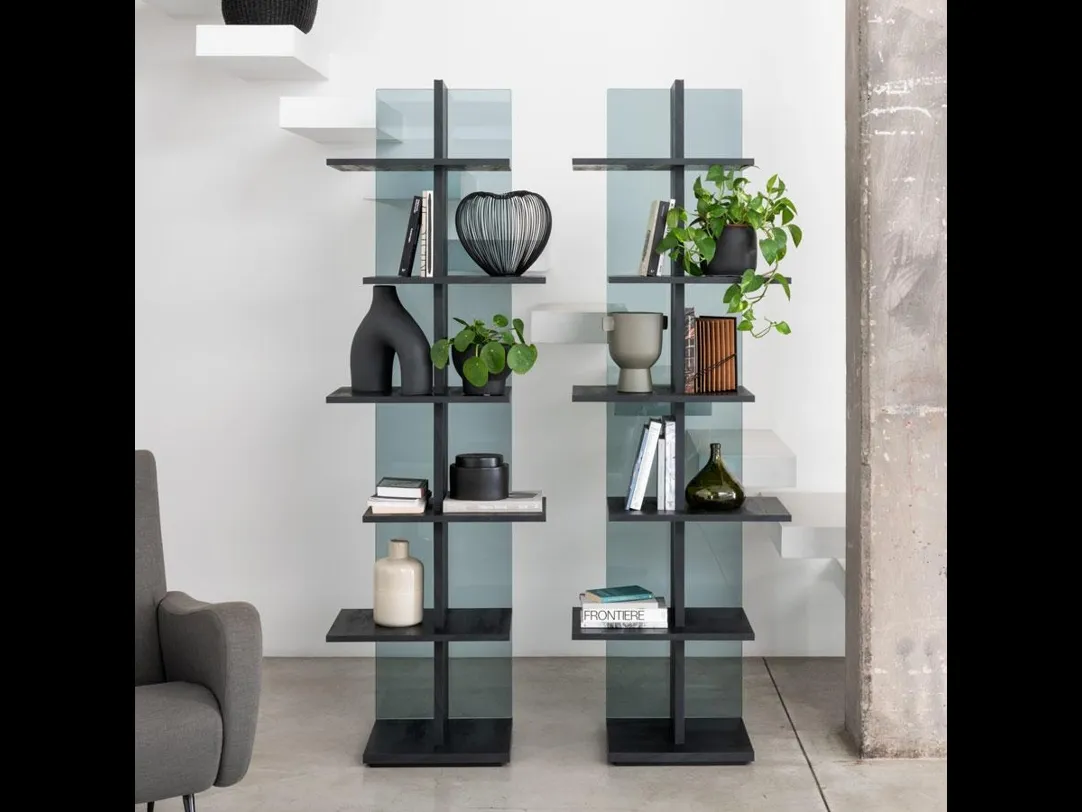 Libreria divisoria in laminato e vetro Step di Pezzani