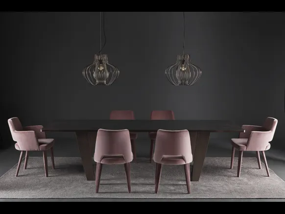 Sedia Grace rivestita in tessuto imbottito di Colico