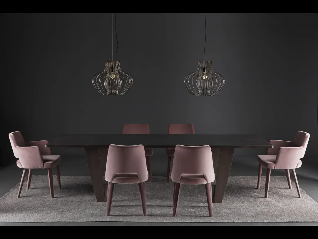 Sedia Grace rivestita in tessuto imbottito di Colico