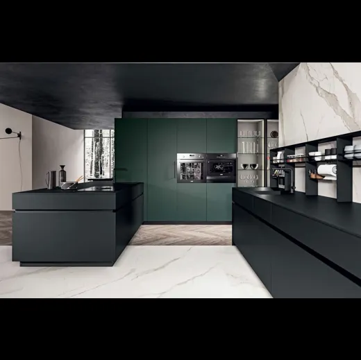 Cucina Moderna Area 22 30° con penisola in laccato opaco di Dibiesse